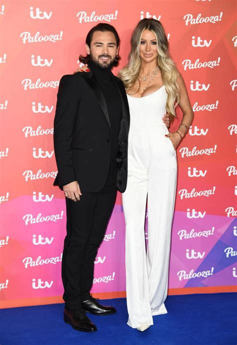 olivia atwood dad|Olivia Attwood at odds with husband Bradley Dack。